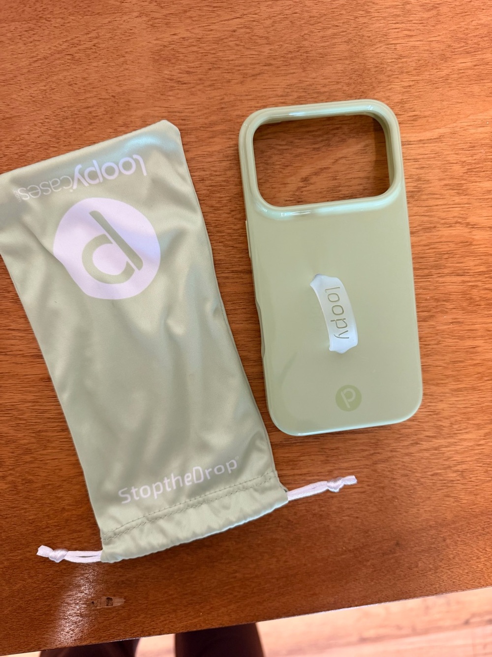 iPhone 17 PRO (not max) Loopy case